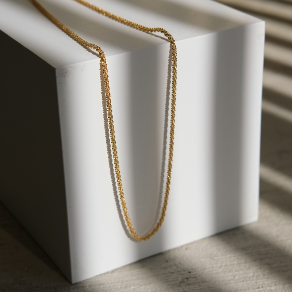 CLOSING SALE! ✨18K Gold Plated narrow rope Chain Necklace - Picture 6 of 10